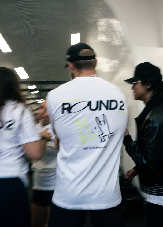 ROUND 2 TEE